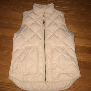 Cream J Crew quilted vest